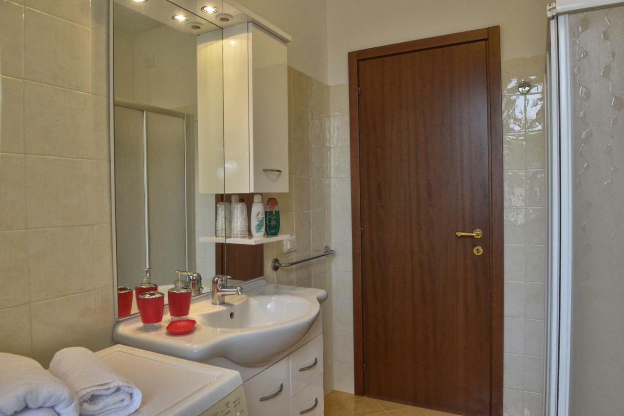 Raffa Casa Vacanze Serraglie מראה חיצוני תמונה