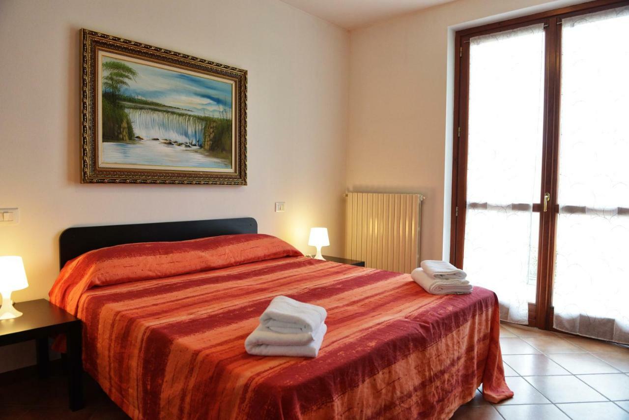 Raffa Casa Vacanze Serraglie מראה חיצוני תמונה